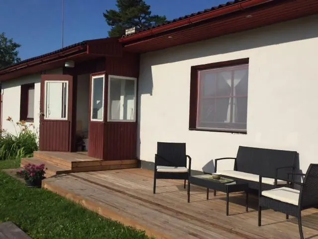 Aruvaelja Summerhouse